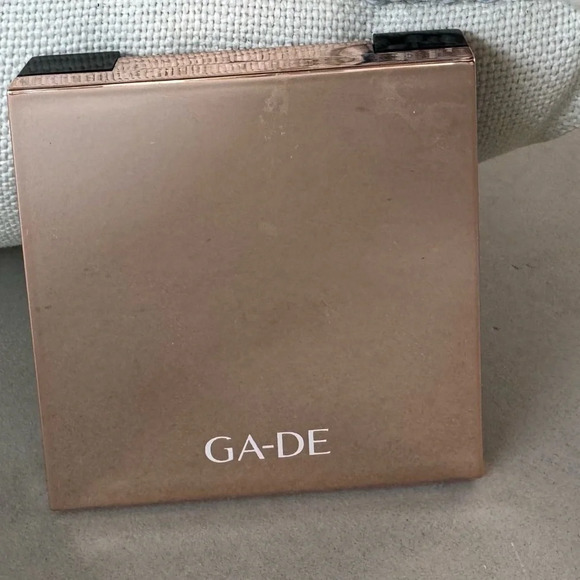 GA-DE Glow FX 135 Cool & Cozy Palette NIB - Picture 3 of 7